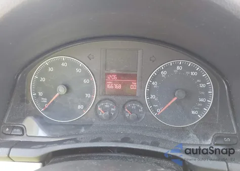 2007 Volkswagen Rabbit 4-Door z USA, uszkodzony, nr VIN WVWDS71K57W245758